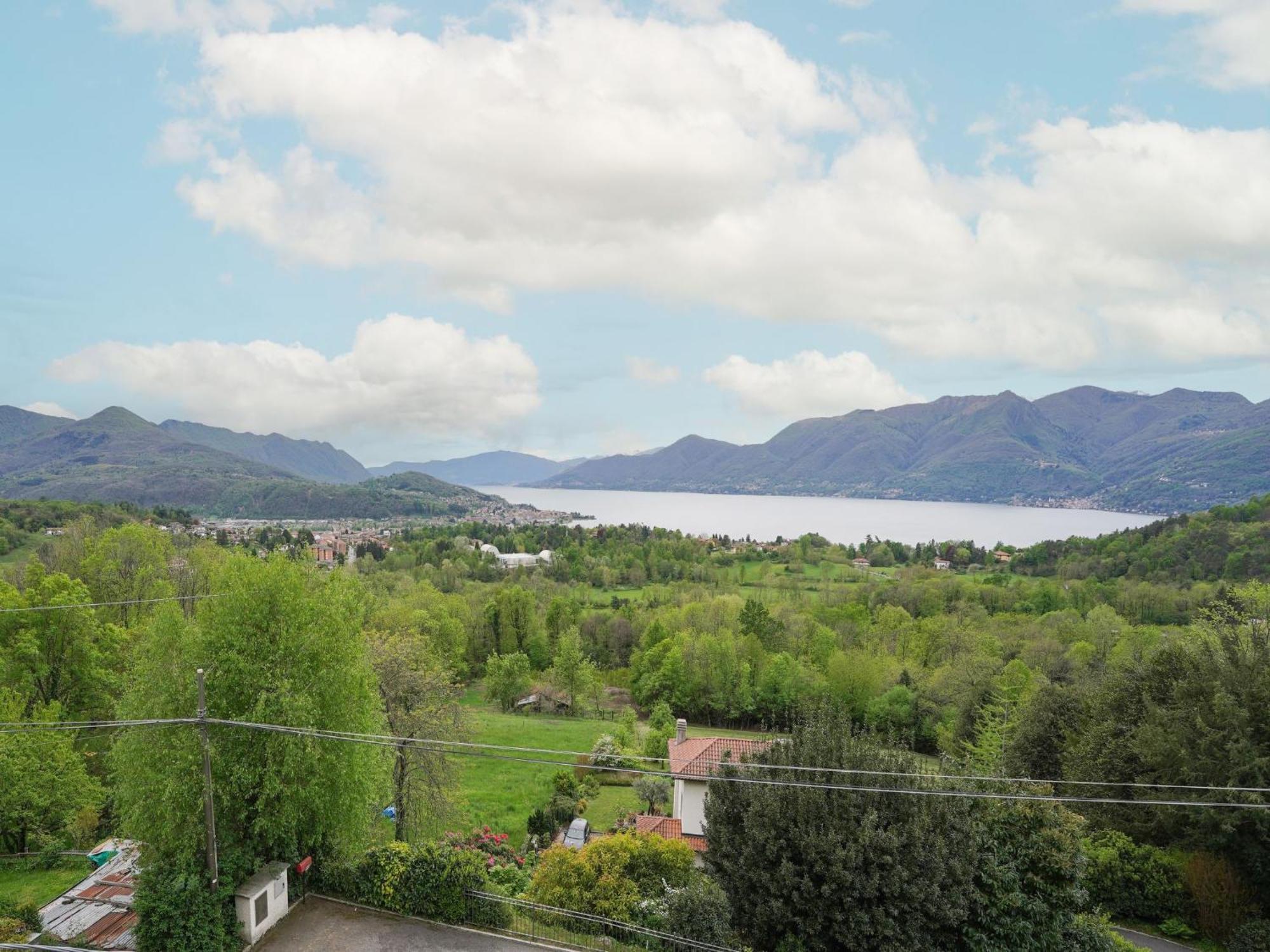 Appartamento Locazione Turistica Colombaio Dumenza Esterno foto